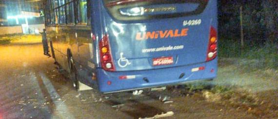 acidente onibus timoteo.jpg